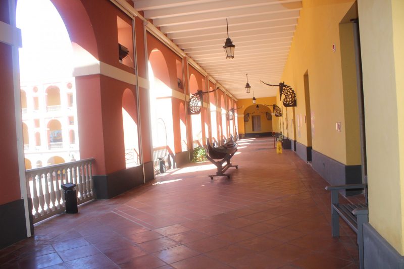 pasillo antiguo cuartel de ballaja