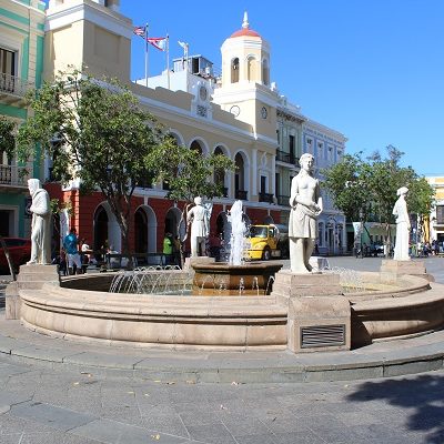 plaza de armas fuente